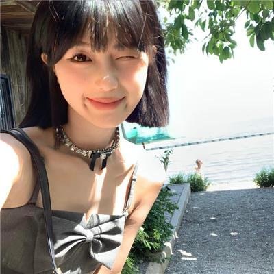 诗人与我的不浪漫周记