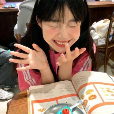 低头不见抬头见